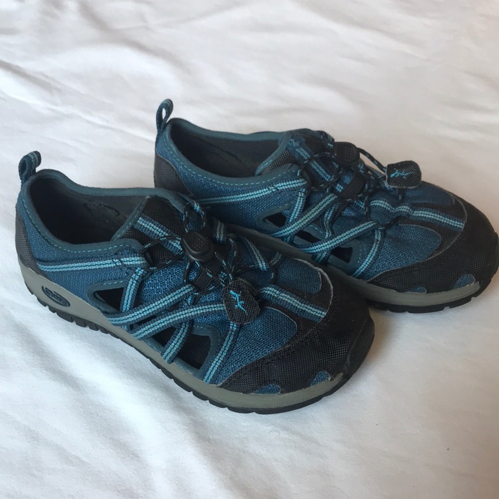 Chaco shoes / sandals